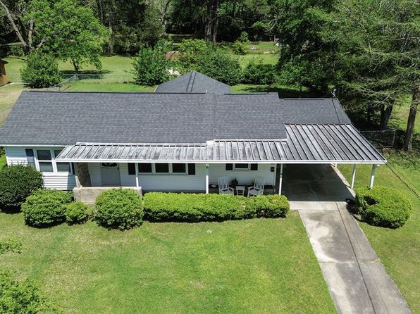 121 Orchard Ln, Thomasville, GA 31792