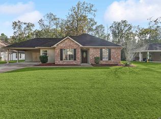 18526 S Brookfield Dr, Ponchatoula, LA 70454
