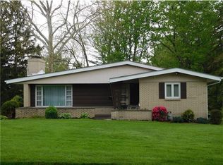 1693 Arona Rd, Irwin, PA 15642