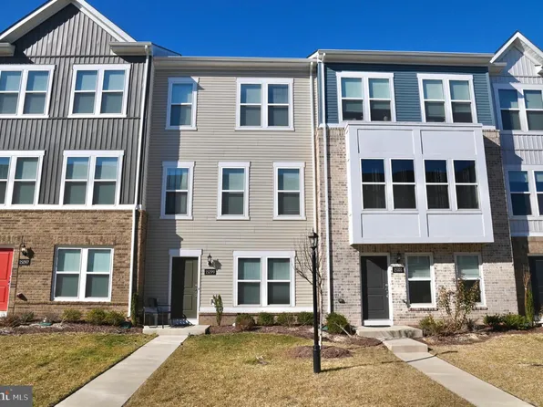 15099 Jaxton Square Ln, Haymarket, VA 20169