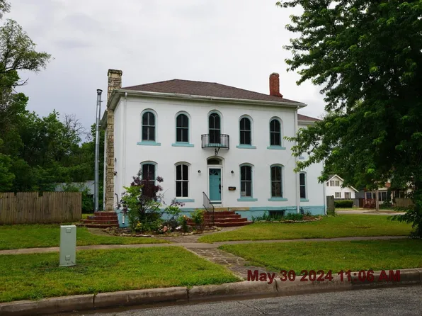 303 E 5th St, Newton, KS 67114