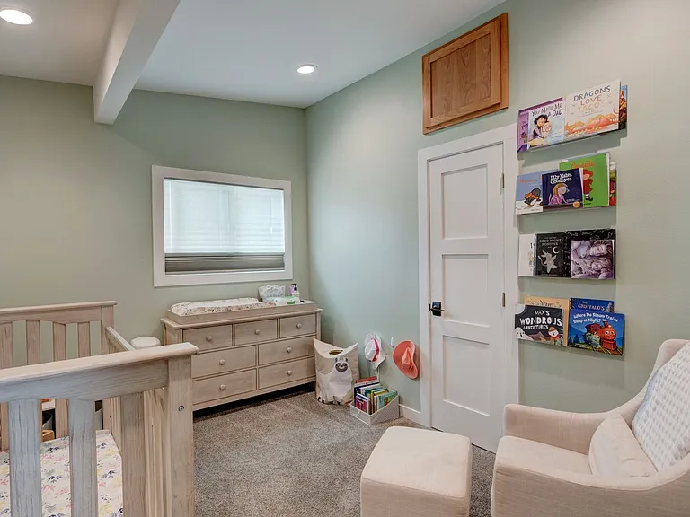 1286 Rainier Ln — Photo 12