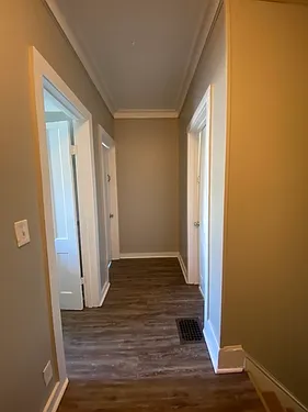931 Franklin St — Photo 11