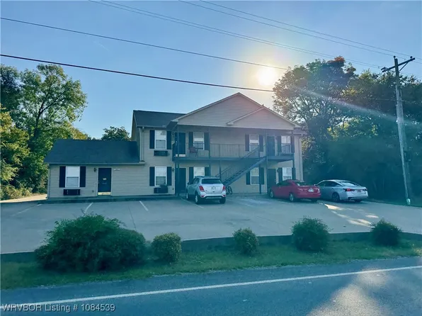 303 S Roland Rd, Roland, OK 74954