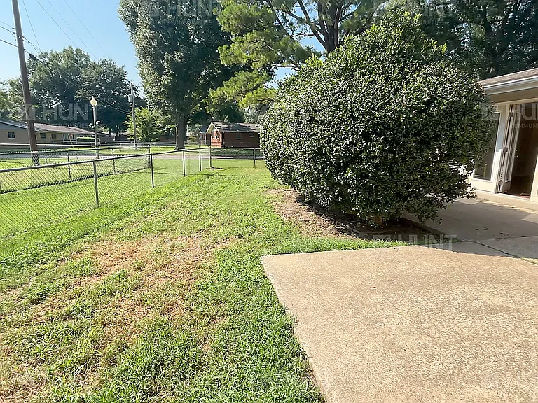 7533 Regulus St — Photo 14