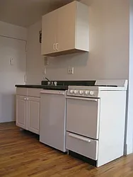 Rented by Tower Brokerage