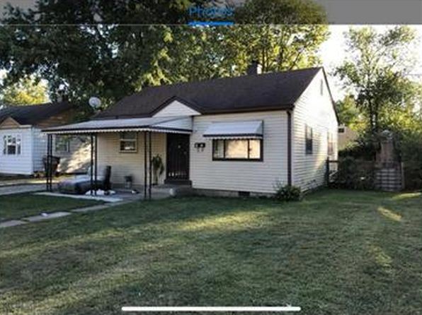 2422 N Goodlet Ave