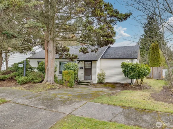15548 9th Avenue NE, Shoreline, WA 98155