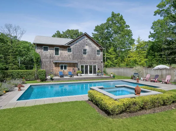 (undisclosed Address), East Hampton, NY 11937