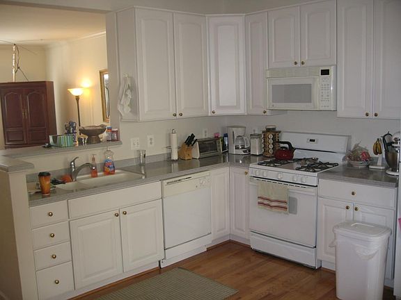 Main Level Kitchen