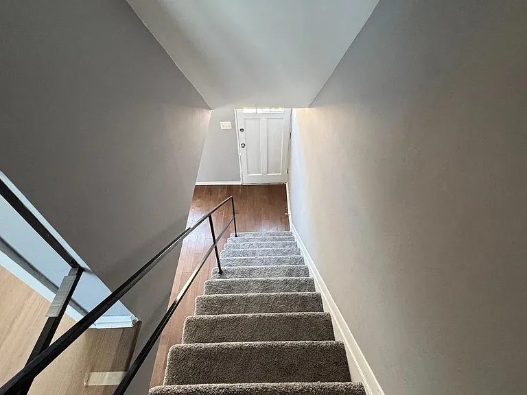 8031 Wynbrook Rd — Photo 9