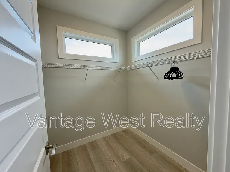 540 Barra Ln — Photo 24