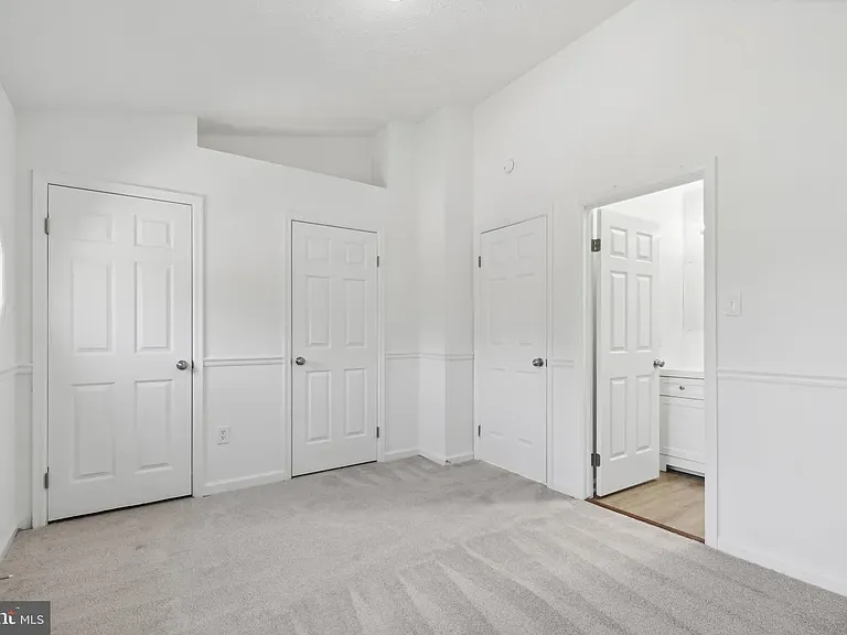 19011 Partridge Wood Dr — Photo 14