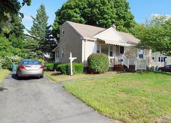 1st image of 62 Linda St