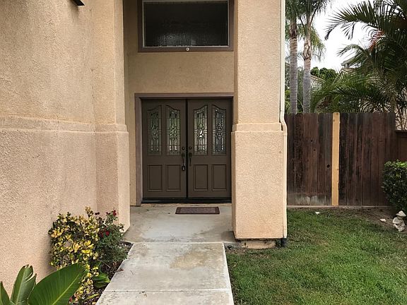 2nd image of 1109 Corrales Ln