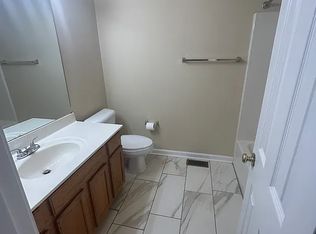 3840 Sugar Creek Dr, Lexington, KY 40517