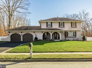 2 Halleck St, Berlin, NJ 08009