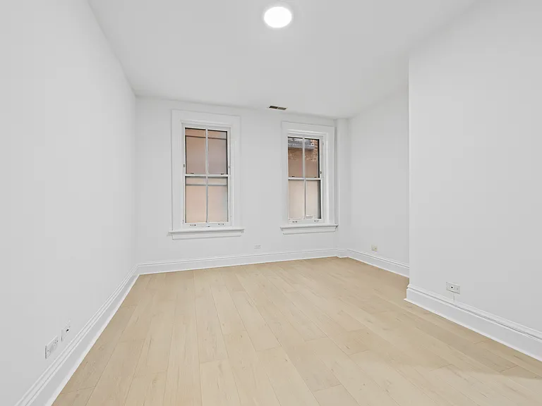 1619 N Mohawk St #1F — Photo 17
