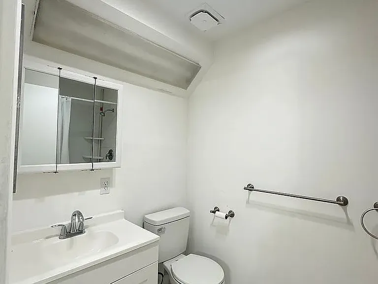 9308 N Military Trl — Photo 11