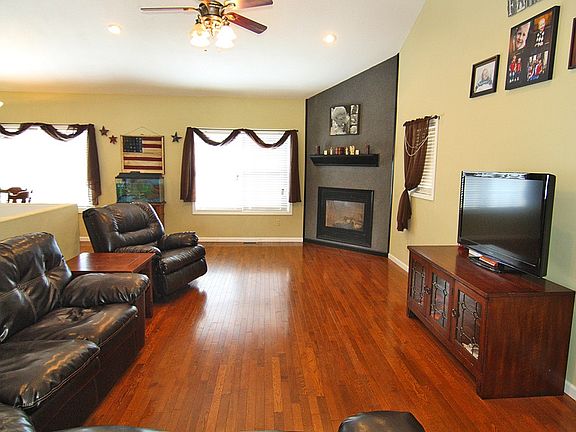 5th image of 1834 Kimbel Ln