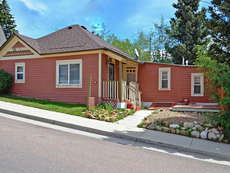 1st image of 206 4th St