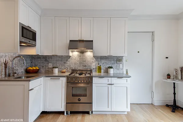 Rented by Brown Harris Stevens | media 23