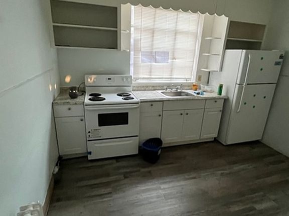 4th image of 1914 Perkiomen Ave #1