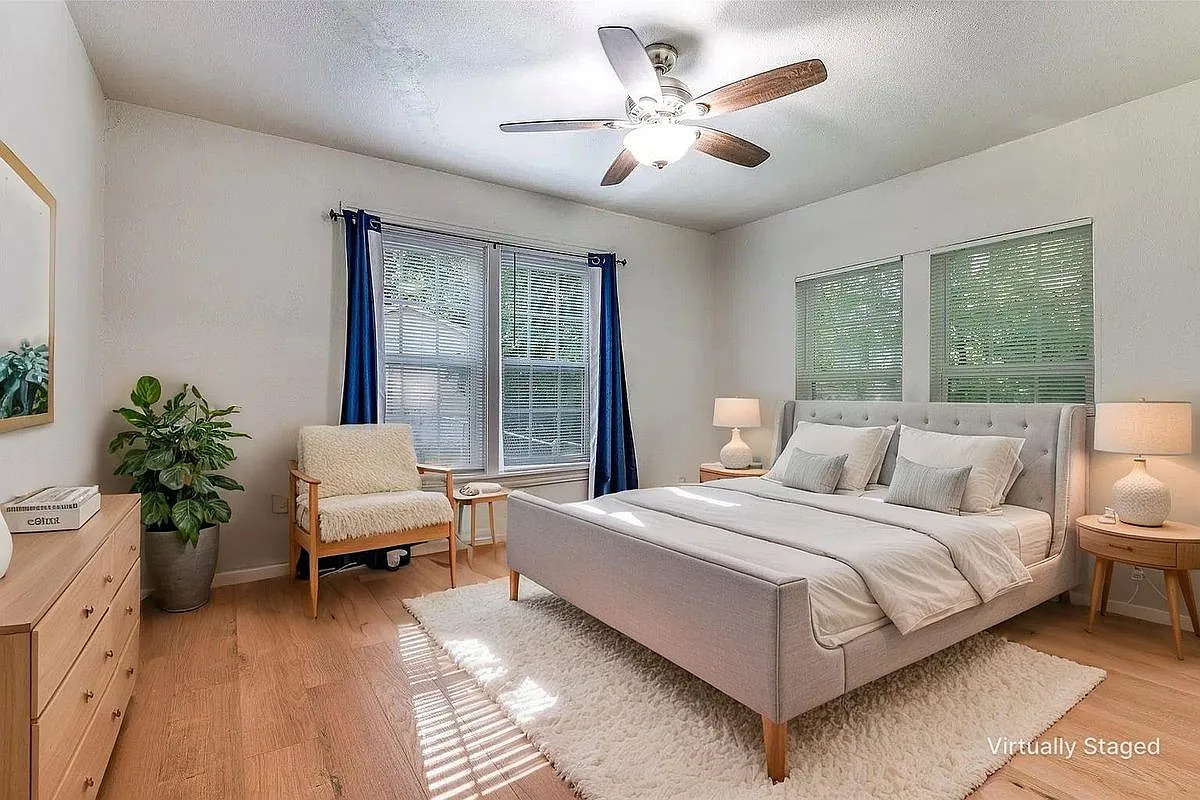 2 bed, 1.0 bath, 1022 sqft, $1,585 — Photo 4