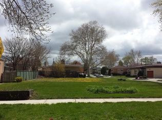 2651 W 83rd Pl, Chicago, IL 60652