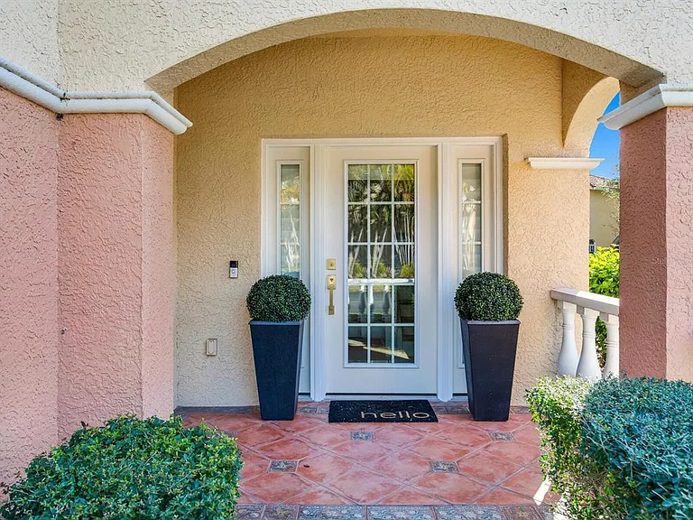 6302 Vista Verde Dr E — Photo 8