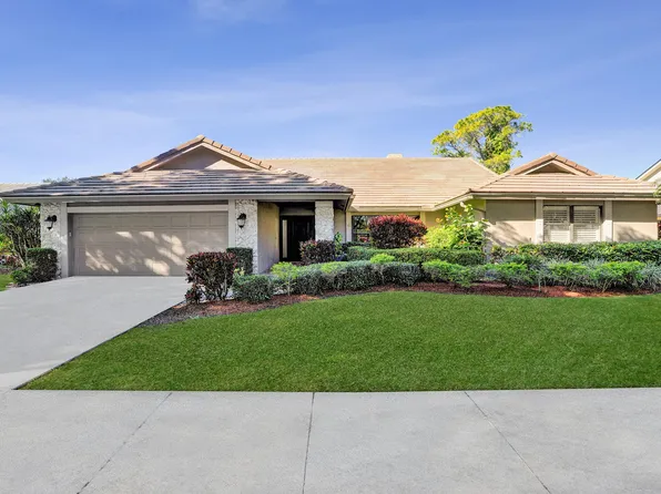 2413 NW 40th Circle, Boca Raton, FL 33431