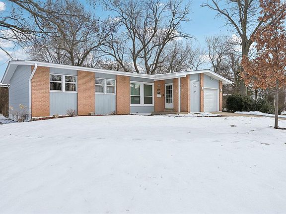 2nd image of 270 Duquette Ln