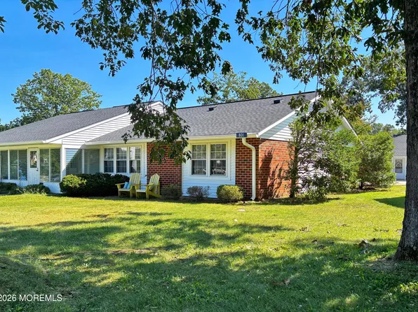 801D Balmoral Court, Lakewood, NJ 08701