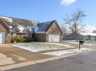 1092 Cobra Dr, Franklin, IN 46131