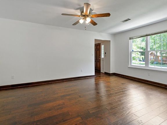 5th image of 6823 Creekwood Dr