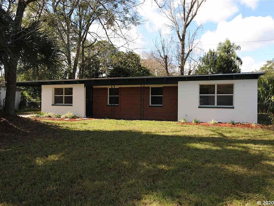 1st image of 2924 NE 11th Dr