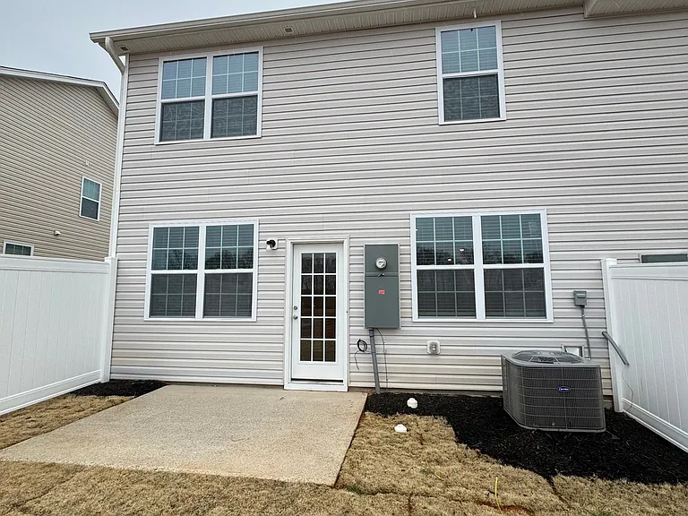 1310 Broholmer Ln — Photo 37