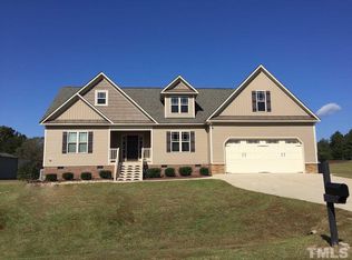 16 Carriage Creek Dr, Smithfield, NC 27577