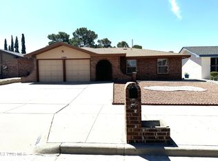 11708 Chito Samaniego Dr, El Paso, TX 79936