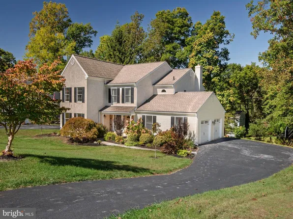 315 Bolton Ln, Downingtown, PA 19335