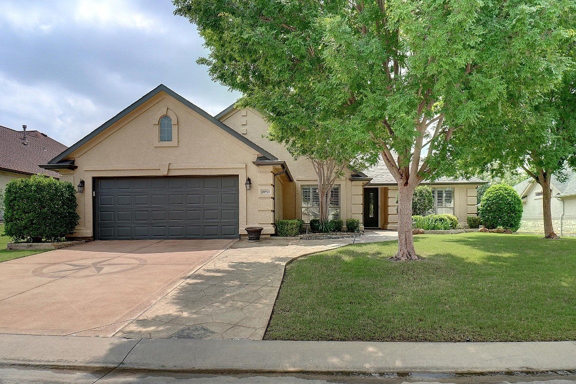 10913 Sandstone Dr, Denton, TX 76207 Zillow
