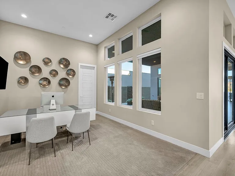 10935 Rossa Peak Ave — Photo 13