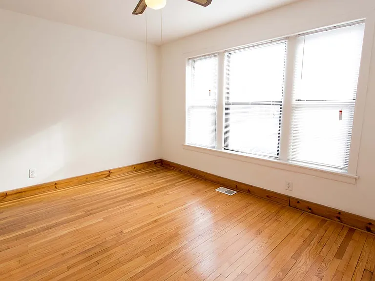 Dining/Living room