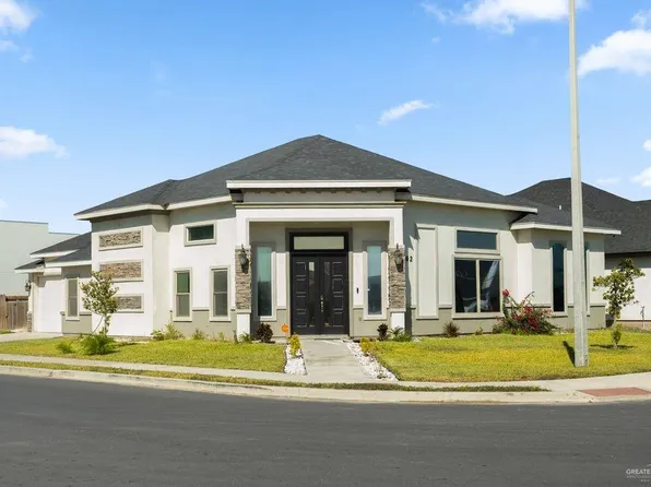 202 N 32nd St, Hidalgo, TX 78557