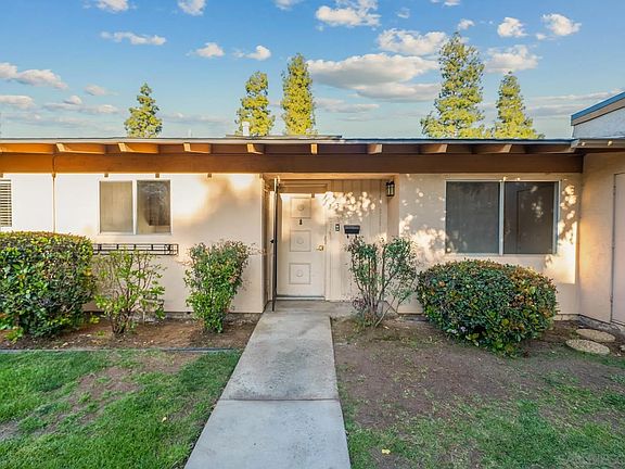 4th image of 1210 Green Garden Dr Unit 3