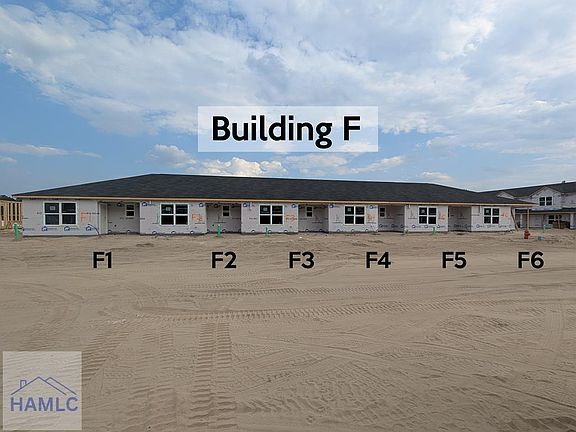 2nd image of 20 Frasier Ln #F1