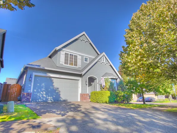 2727 N Crater Ln, Newberg, OR 97132