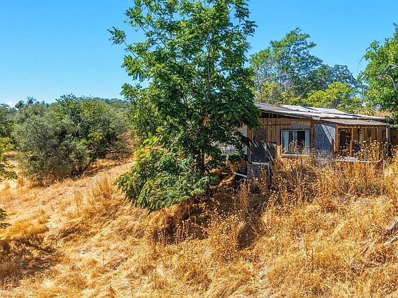 5th image of 20510 Tuttletown Rd