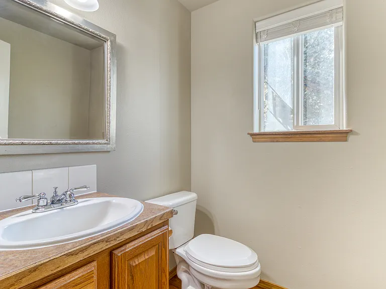 2765 NE Faith Dr — Photo 13
