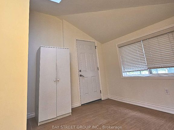 3rd image of 36 Grandview Ave #N